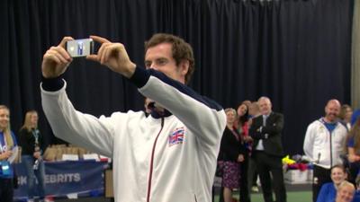 Andy Murray takes a selfie