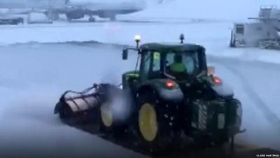 Glasgow airport snow clearance