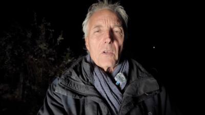 Piece to camera from BBC Budapest correspondent Nick Thorpe