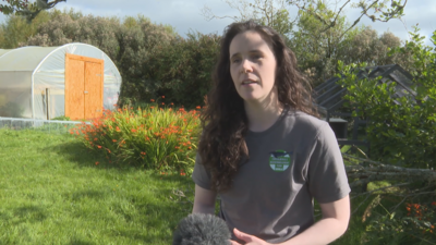 Kathleen NicDhòmhnaill