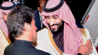 Mohammed bin Salman embracing Imran Khan