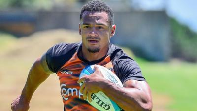 Ashton Hewitt in Dragons training 