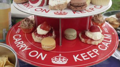 Coronation cakes in stand.