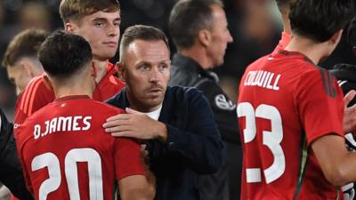 Wales head coach Craig Bellamy with players