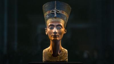 Queen Nefertiti