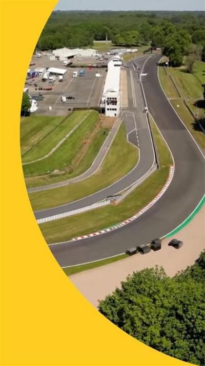 Bend at Oulton Park racetrack seen from above 