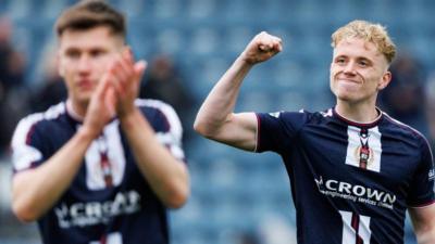 Dundee celebrate