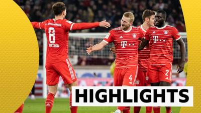 Bayern Munich's Matthijs de Ligt celebrates his goal with team-mates
