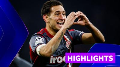 Santiago Hezze celebrates