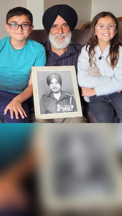 Llewyn, Emmy and their granddad Charanjit