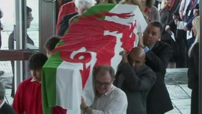 Rhodri Morgan coffin at funeral