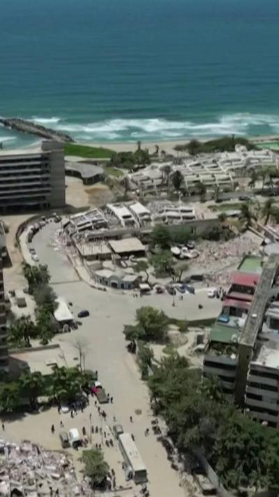 Aerial footage shows scale of quake damage in Venezuela's La Guaira State
