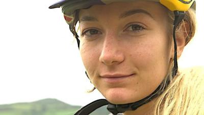 Downhill mountain bike rider Tahnée Seagrave