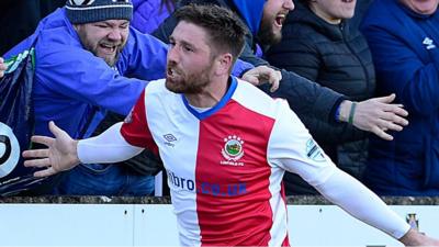 Mark Stafford celebrates his winning goal