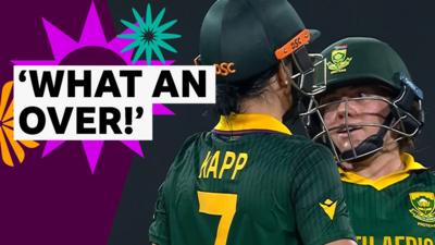 South Africa's Marizanne Kapp and Nadine de Klerk