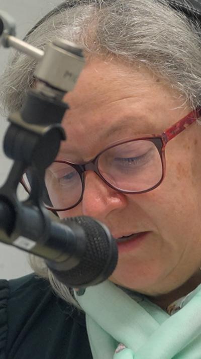 Shona NicDhòmhnaill