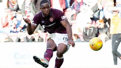 Highlights: Hearts 2-1 Aberdeen