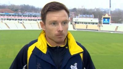 Warwickshire captain Ian Bell