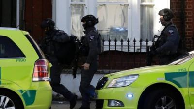 Armed police at Parsons Green