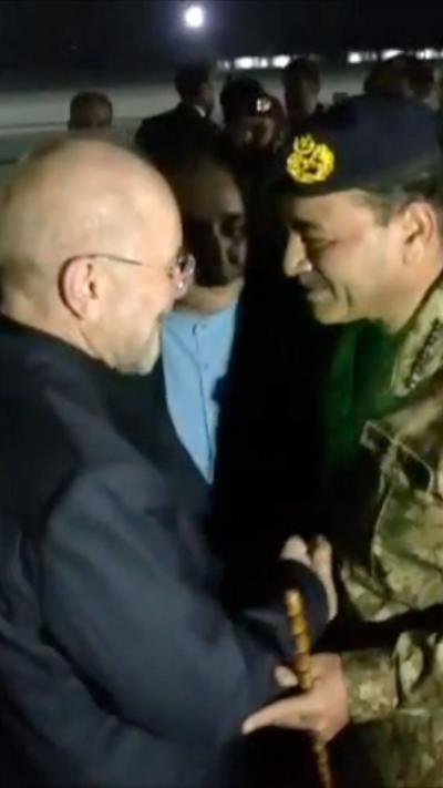 Iranian delegation greeted on arrival in Islamabad