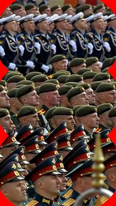 Soldiers in the Red Square