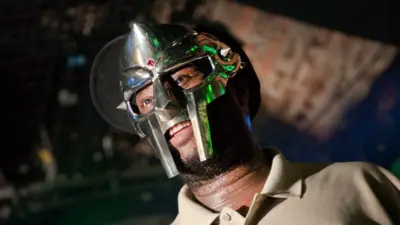 How did reclusive US rapper MF Doom end up living in Leeds? - BBC News