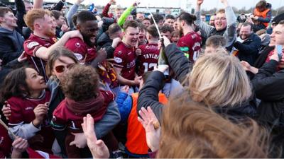 Stenhousemuir celebrate