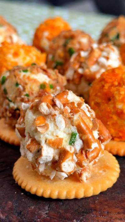 Cheese on crackers
