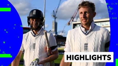 Chris Woakes and Joe Root celebrate