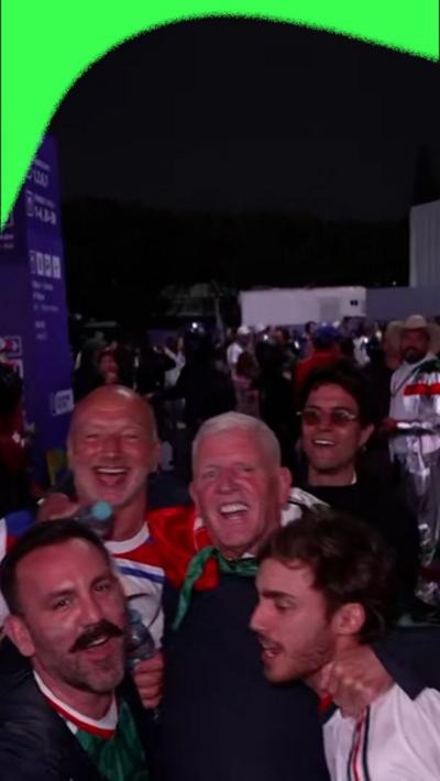 England fans serenaded by Mexican fans