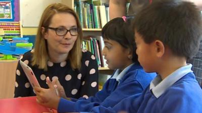 Kirsty Williams and pupils