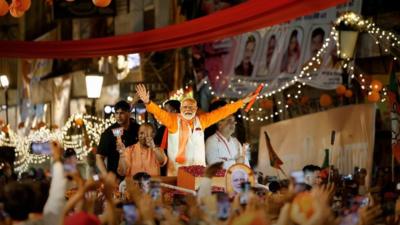 Modi at a roadshow