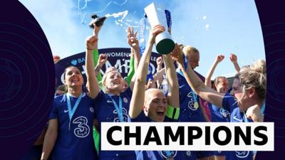 Chelsea lift the WSL title