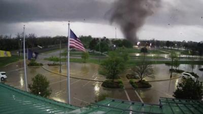 The tornado in Kansas destroyed over a thousand buildings.