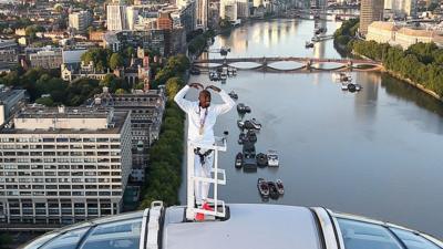 Mo Farah on the London Eye