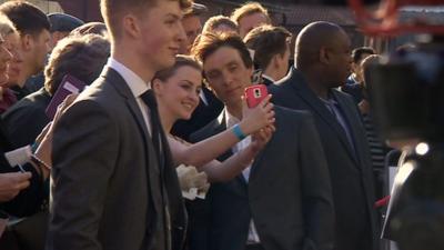 Peaky Blinders actor Cillian Murphy at the special screening in Birmingham posing for a selfie