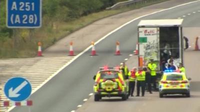 Migrants leave lorry