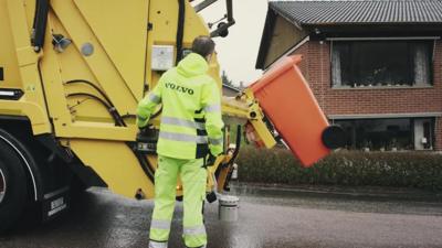 Volvo's autonomous self-driving refuse lorry