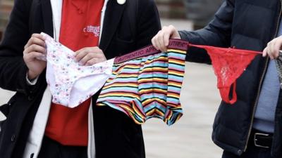 Underwear bunting