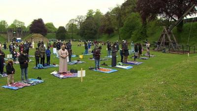 Between 300 and 500 people were expected to celebrate Eid at Cardiff Castle