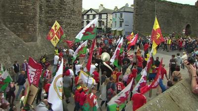 Independence protests attracted large crowds before the pandemic