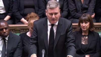 Sir Keir Starmer pays tribute to the Queen in the House of Commons