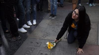 Fans in Hollywood have been remembering Carrie Fisher, who has died aged 60 after a cardiac arrest.