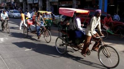 India street scene