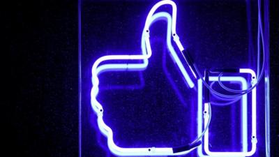 Like button in neon light