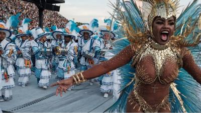 Rio carnival dancers