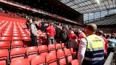 Manchester United evacuation