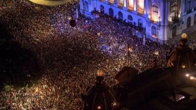 Crowds in Rio de Janeiro