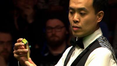 Marco Fu's tip breaks at the 2016 World Snooker Championship