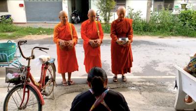 Thai female monks